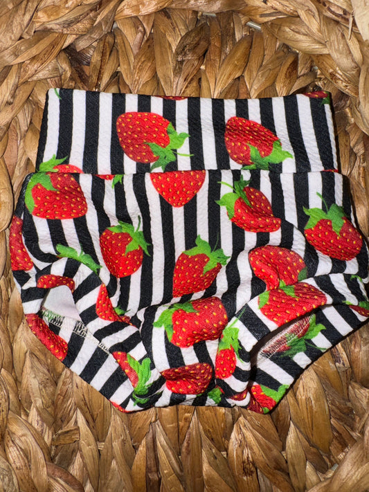 strawberry Bummies 0/3m