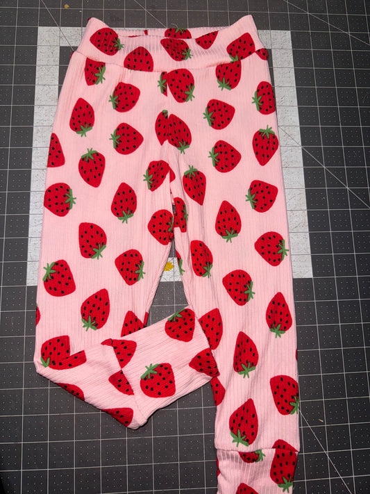 Strawberry Leggings 2/3t